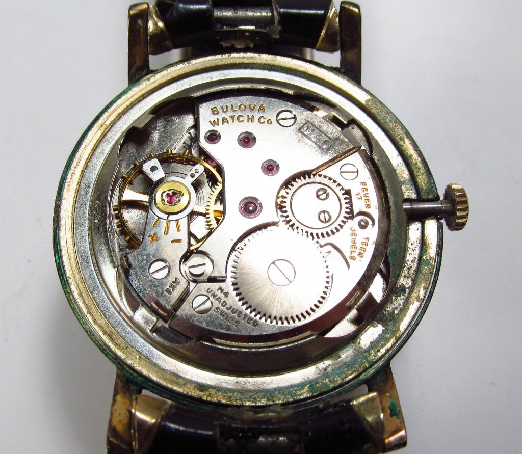 Movement 11AF, M4 1964 date code, 17 jewels, Swiss made.