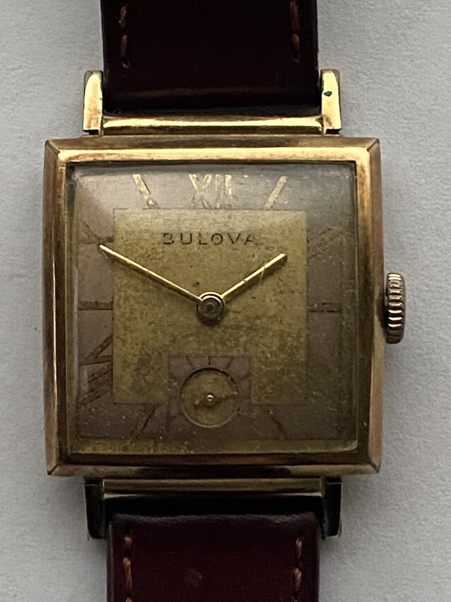 Bulova Rose& Gold approx 1943